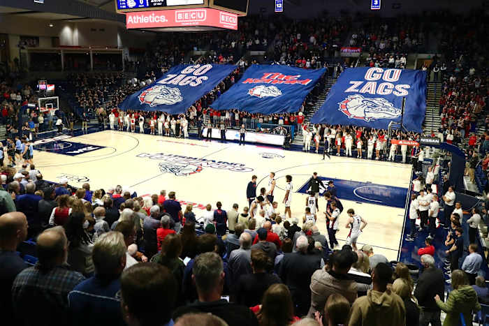 gonzaga warner pacific basketball erik smith 20228